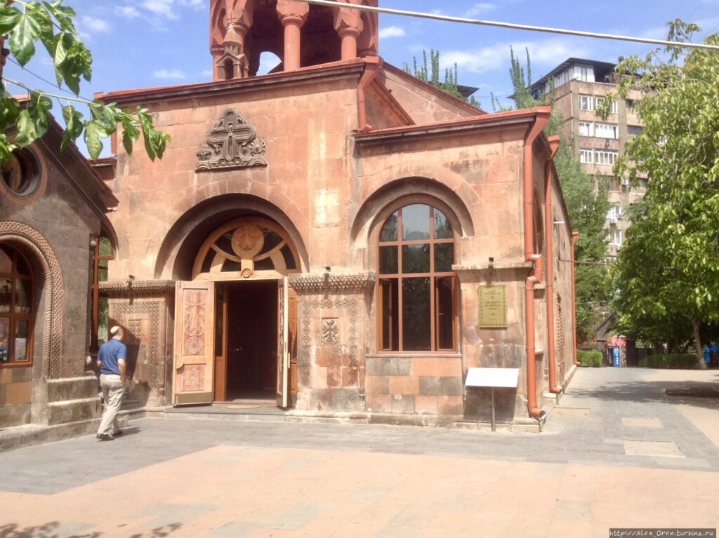 Ереванская церковь